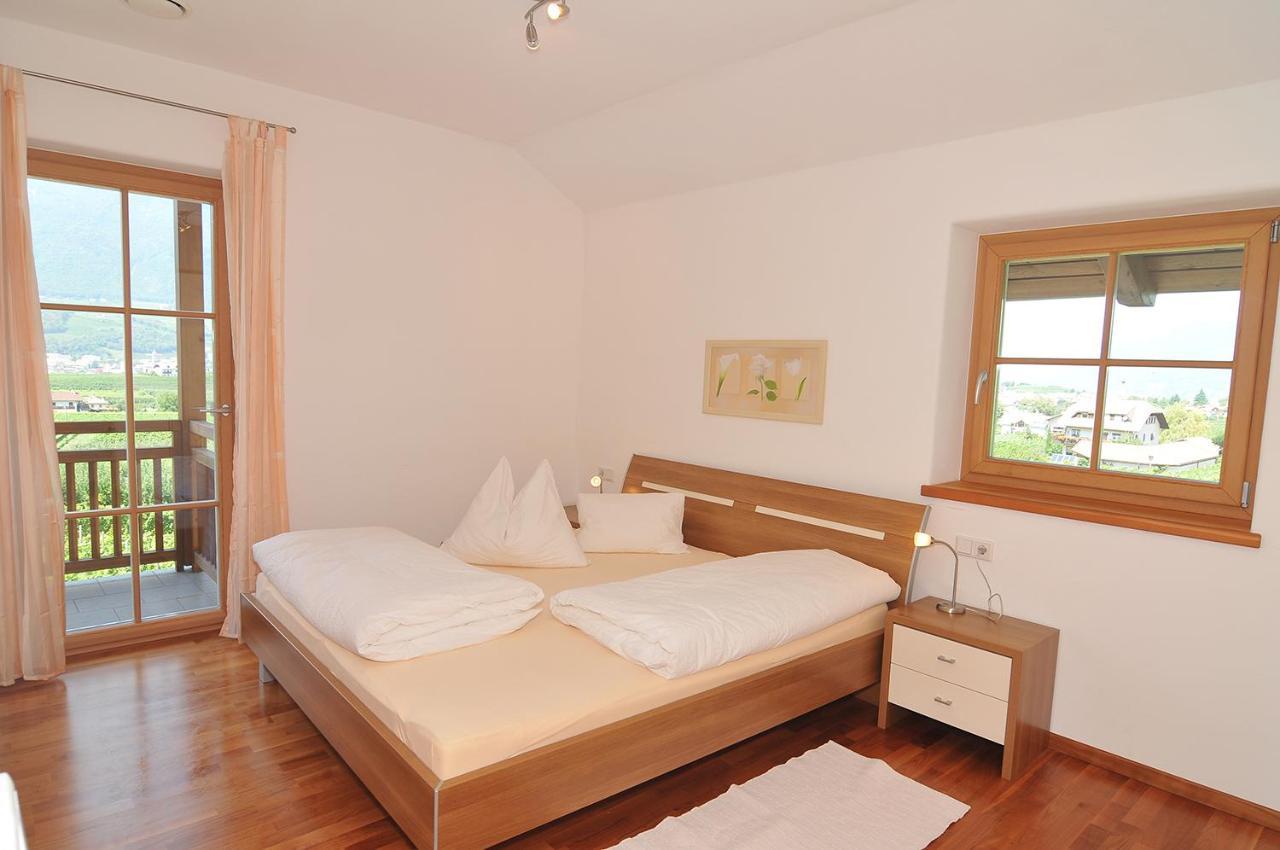Weinhof Mumelter Apartment Appiano Sulla Strada Del Vino Exterior photo