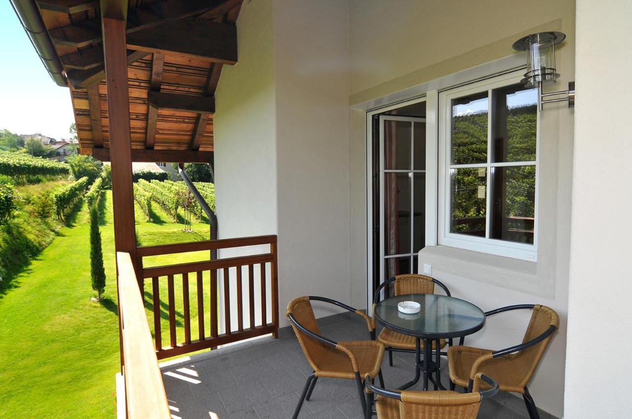 Weinhof Mumelter Apartment Appiano Sulla Strada Del Vino Exterior photo